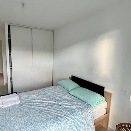 T3 Design Arenes 5 Min Parking Prive Fibre 6 Pers 아파트 *
