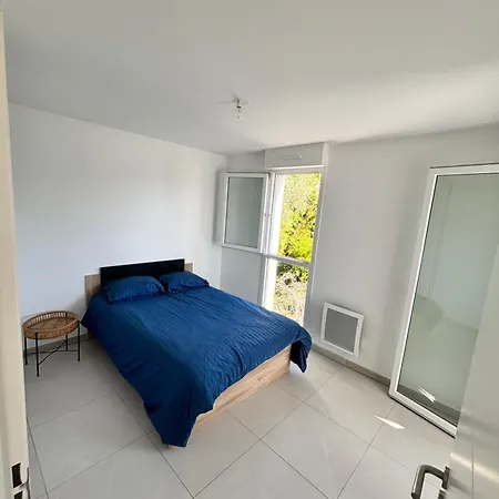 T3 Design Arenes 5 Min Parking Prive Fibre 6 Pers * Ним